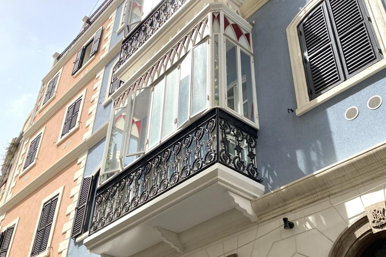 Master Penthouse Double Room Ensuite With Private Terrace - Grand Central House Gibraltar Exterior photo